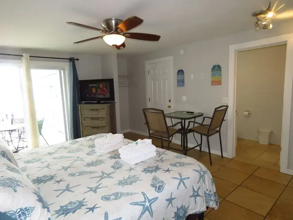 Premier room