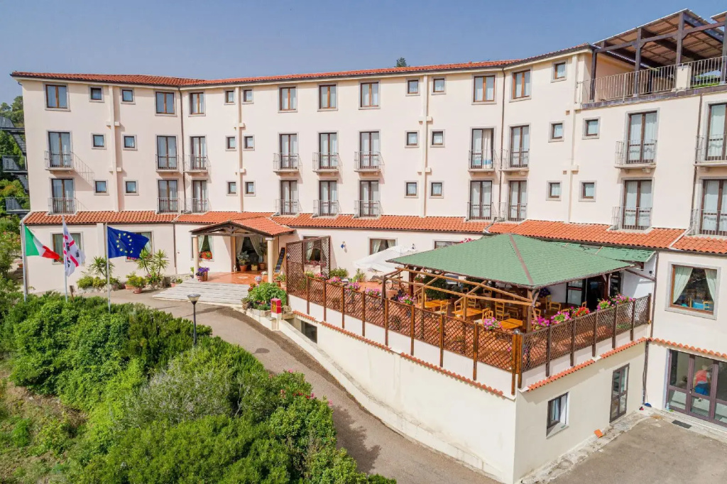 Hotel photo 21