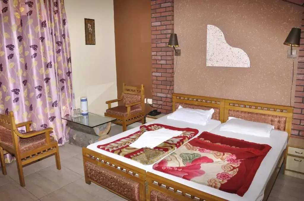 Hotel Pratiksha - Chambres