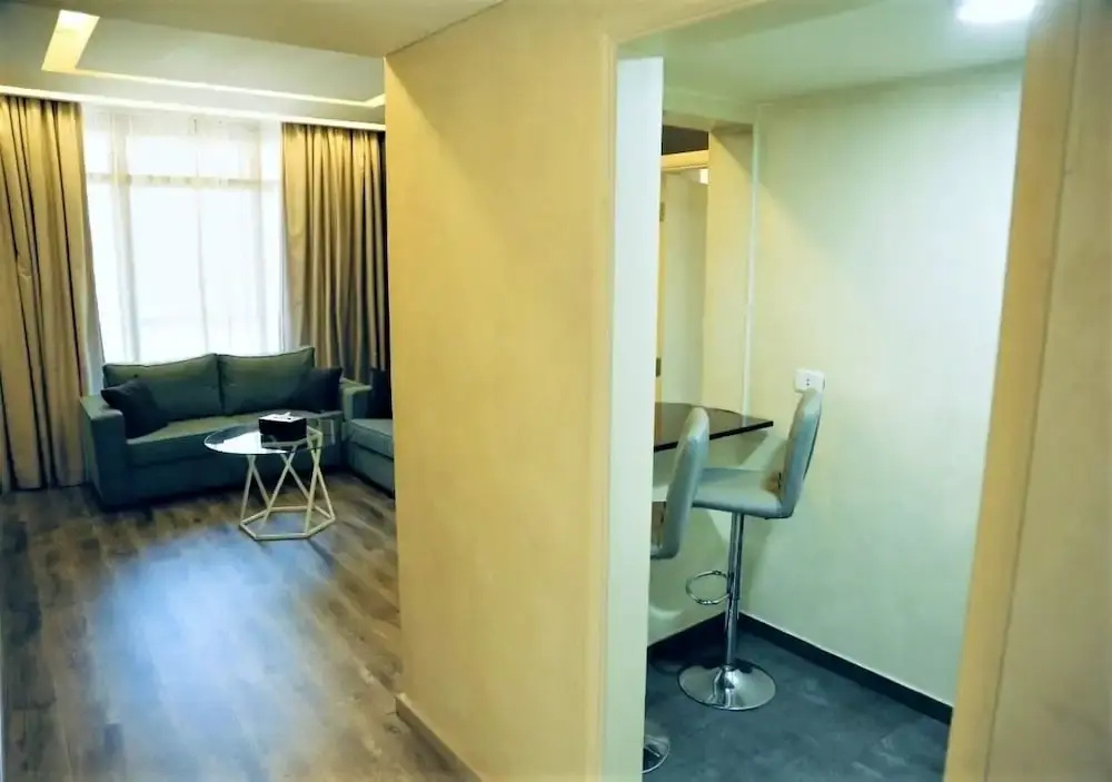 Executive Suite