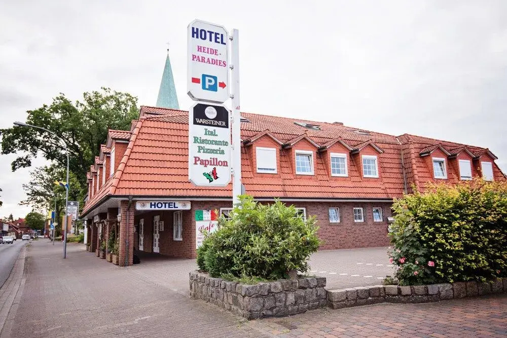 Hotel photo 1