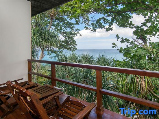 Номер Standard с видом на океан в Marina Phuket Resort