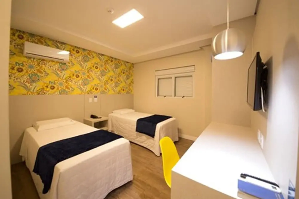 Hiber Hotel - Chambres