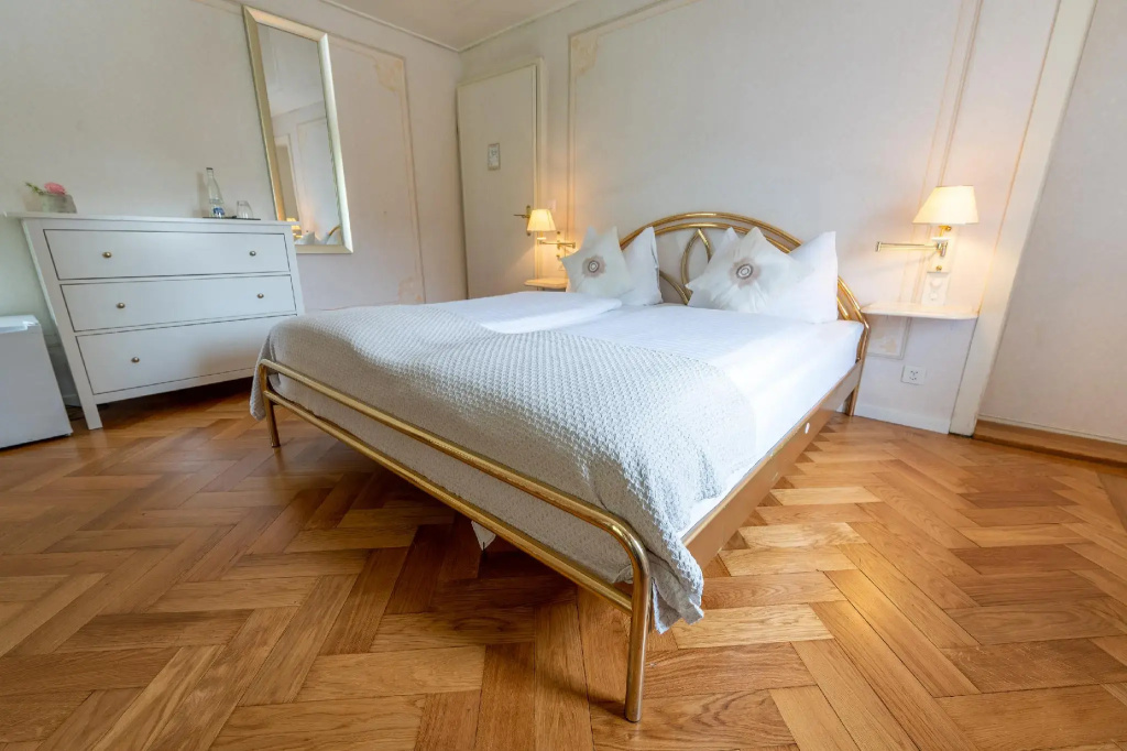 Standard room with balcony