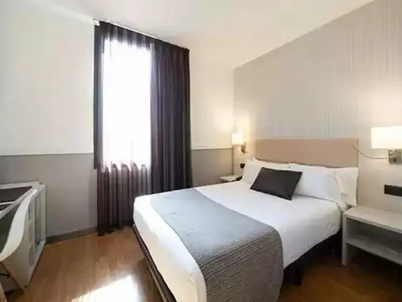 Catalonia Gran Hotel Verdi - Chambres