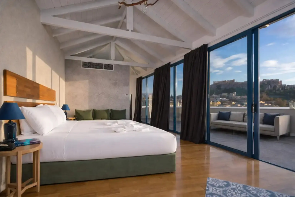 Junior Suite with panoramic view