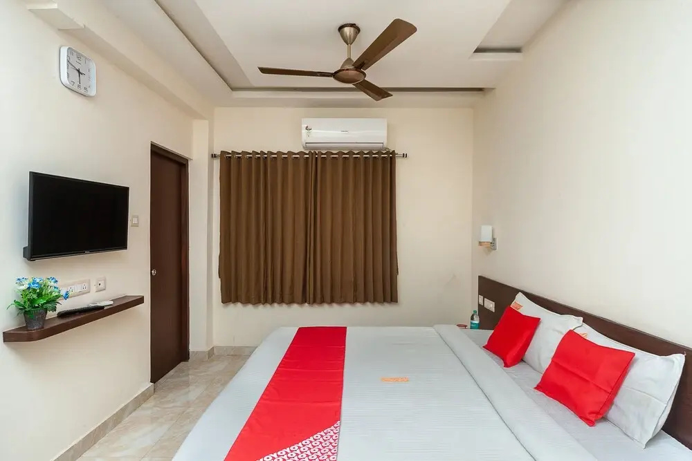 Hotel photo 12