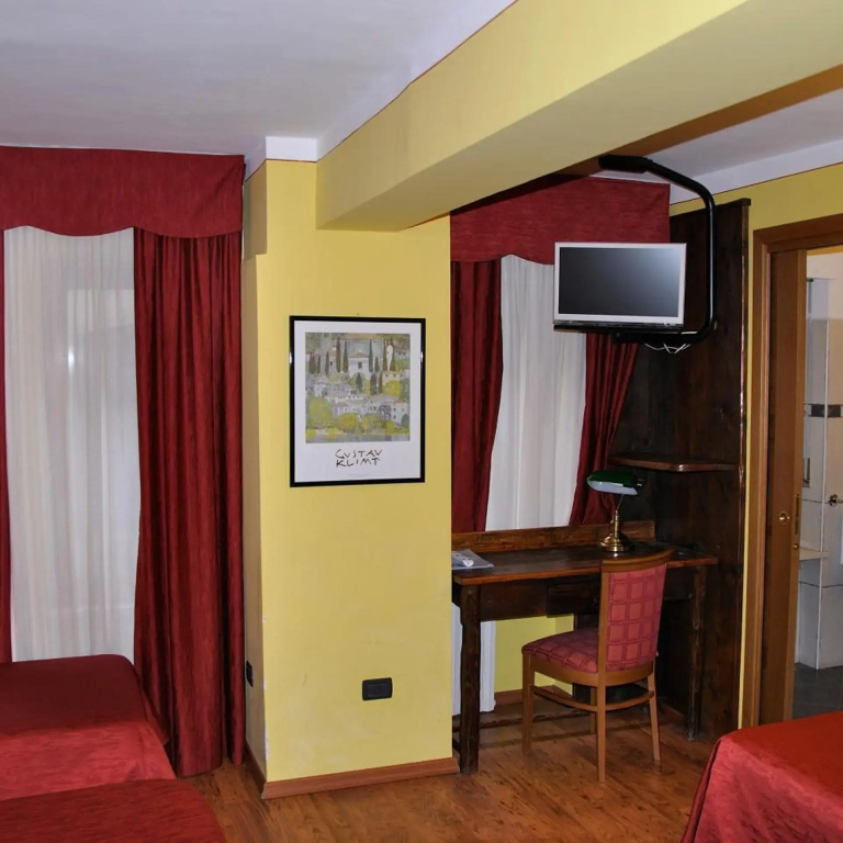 Hotel photo 30
