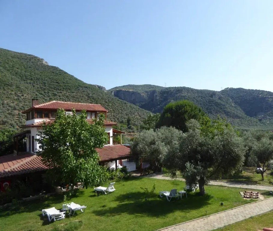 Maryy'İnn Hotel