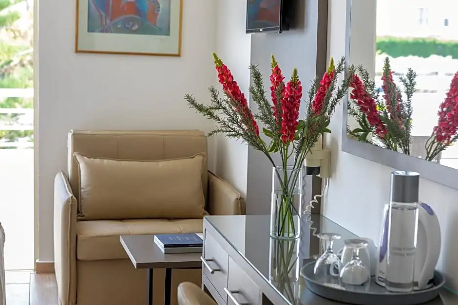 Queen's Bay Hotel - Chambres