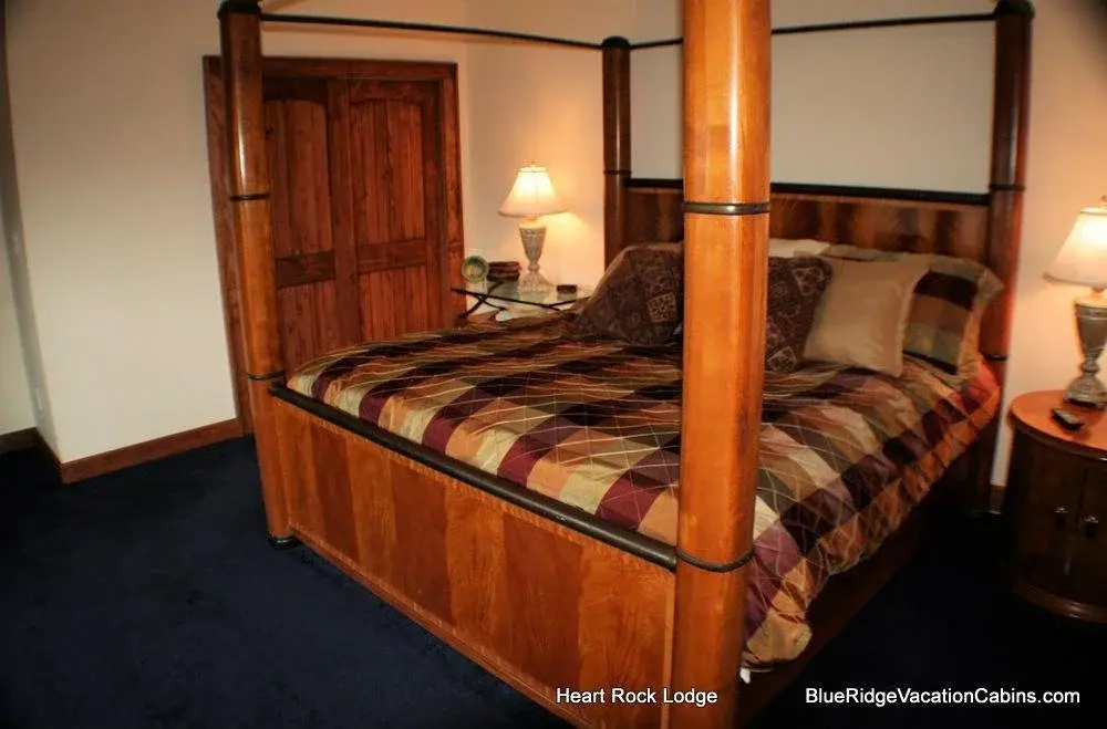 Heart Rock Lodge