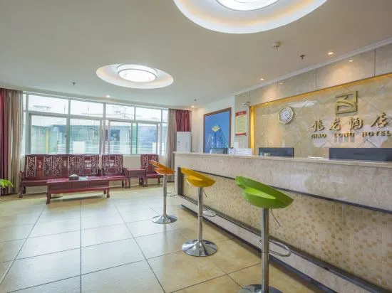Borrman Hotel (Longyan Railway Station Zhongshan Road)