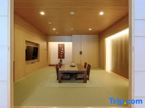Yu Kiroro, Ski-In Ski-Out Luxury Residences