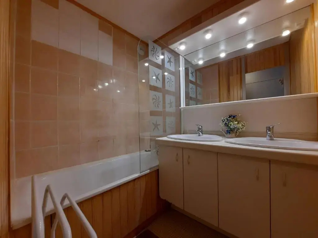 Afficher la photo 7 — Appartement Les Menuires, 2 pièces, 5 personnes - FR-1-452-125