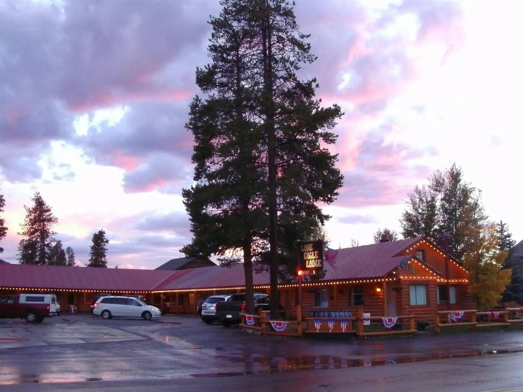 Lone Eagle Lodge