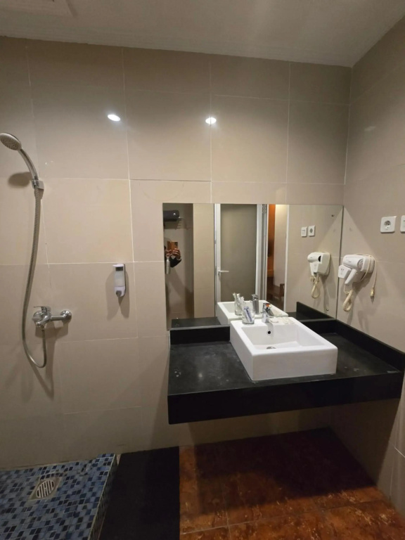 RedDoorz @ Alam Sutera - фото 3