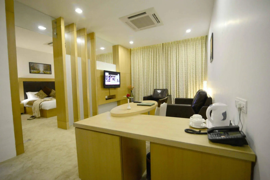 Hotel photo 8