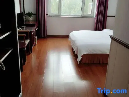 Двухместный номер Business двуспальная кровать в Dongshi Hotel (Changchun Jingyue)
