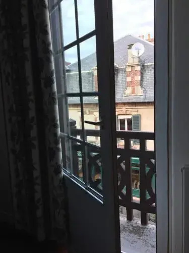 Afficher la photo 7 — Hotel De Paris
