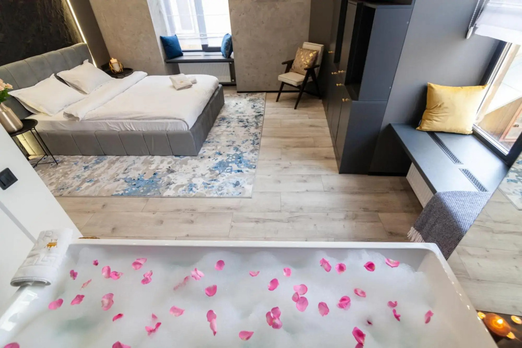 Royal apartment on Balabana 23