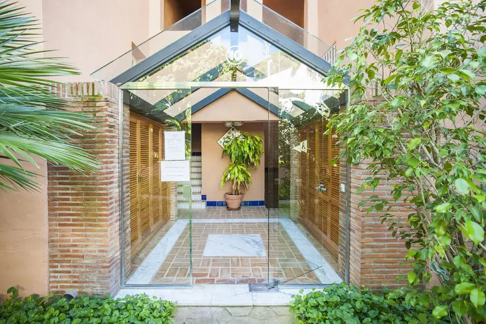 Alhambra Dream Airstream