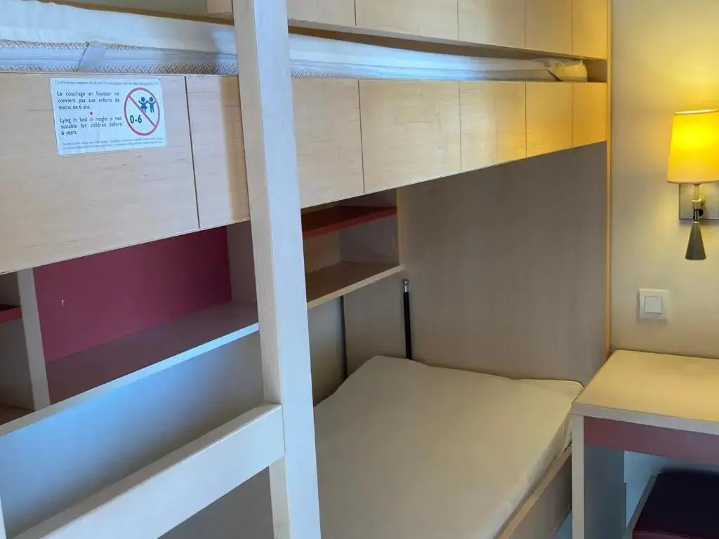 Voir la photo 4 — Appartement Saint-Raphaël, 1 pièce, 4 personnes - FR-1-504-608