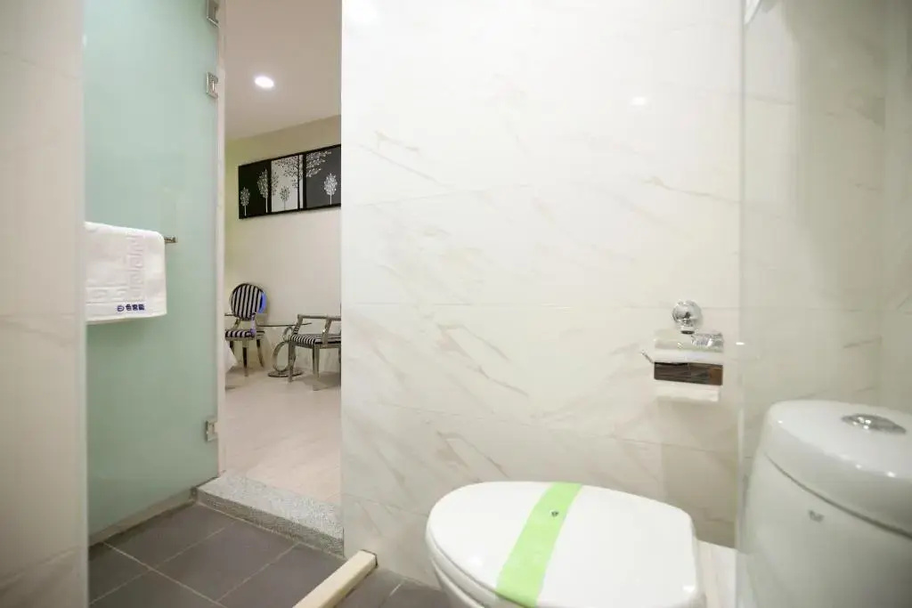Superior Double room with mountain view (full double bed)