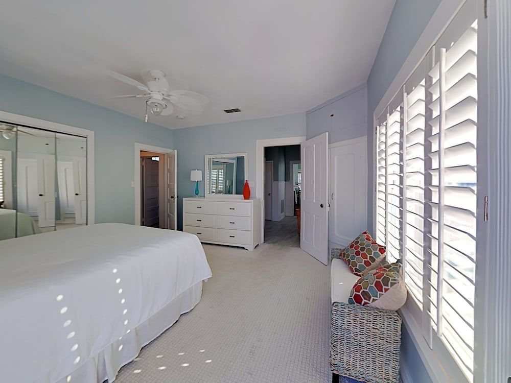 The First Beach House — 5