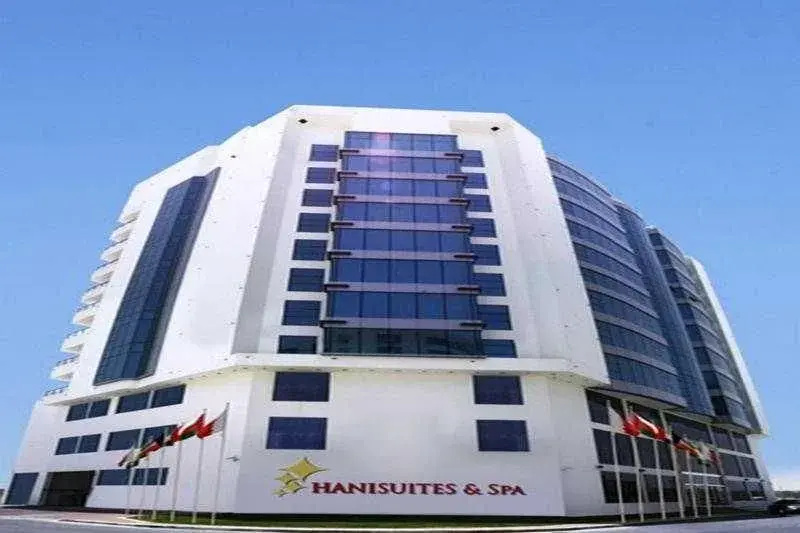 Ista Suites Seef