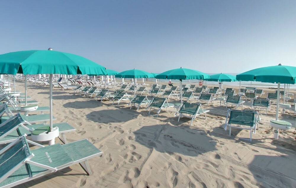 gallery_image_hidden_44