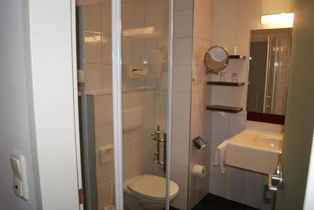 Restaurant Zur Post - Chambres