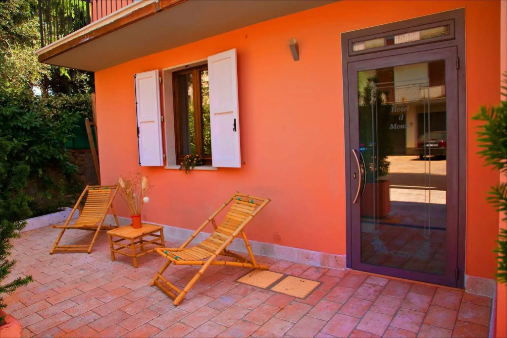 Hotel photo 12