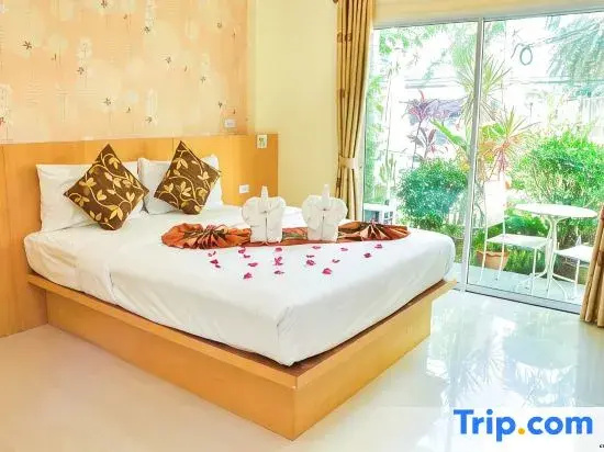Deluxe Quadruple room