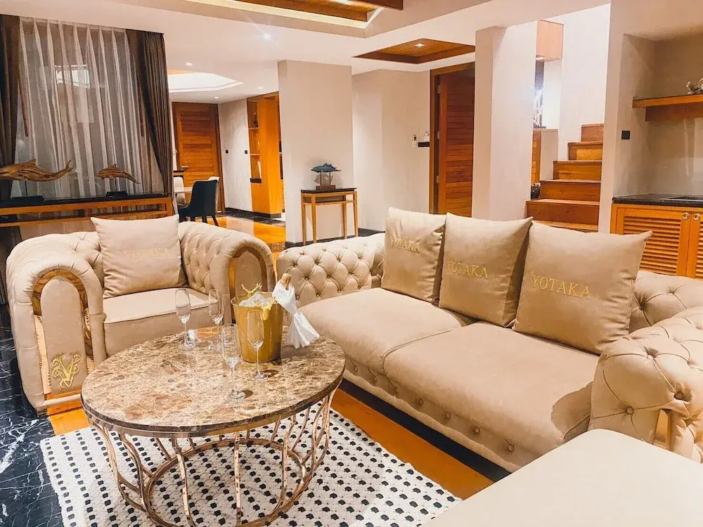 Family Villa with balcony