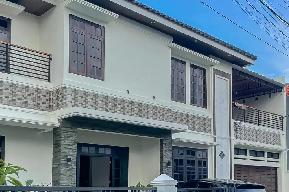 RedDoorz Syariah Near Stasiun Madiun 2