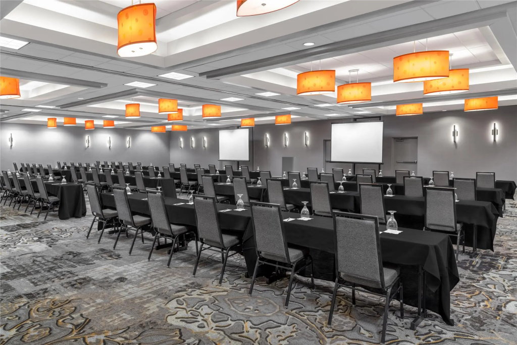 DoubleTree by Hilton Springfield - Général