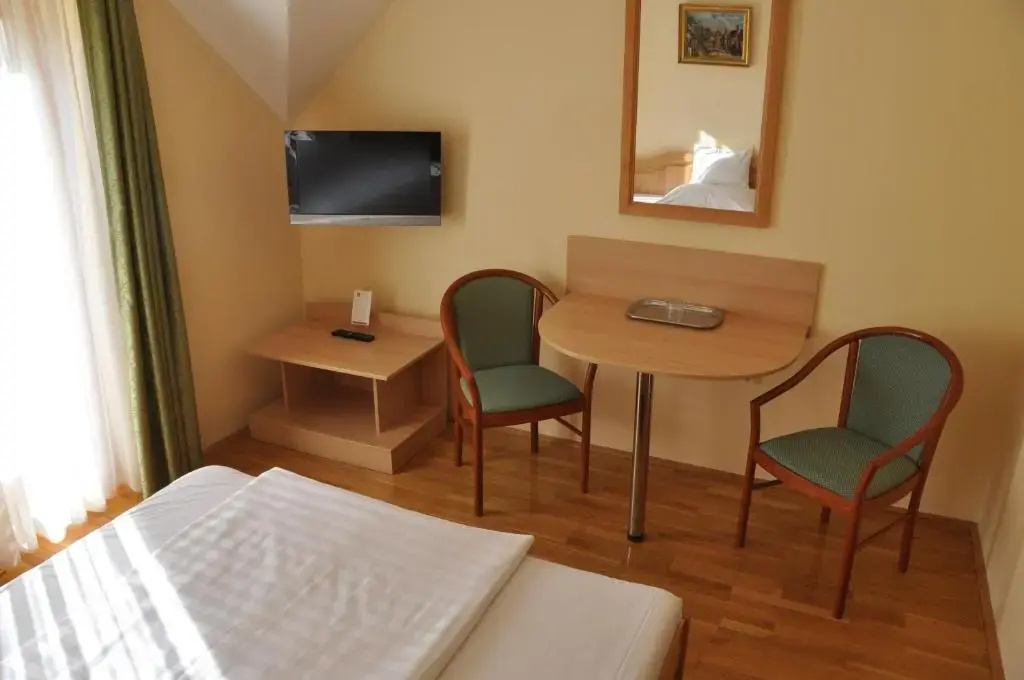 Ametiszt Hotel Harkany - Chambres