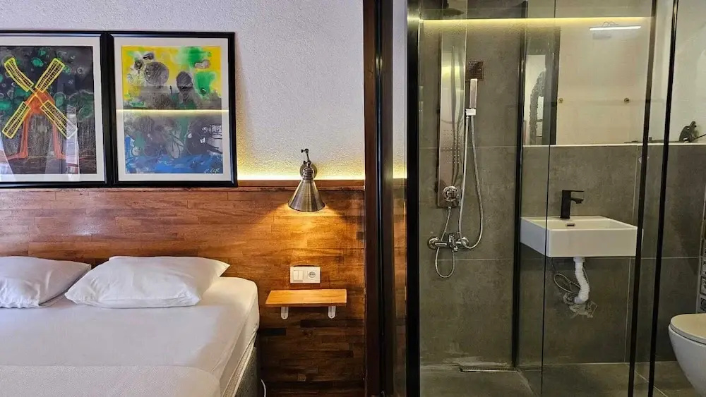 Отель Mahzen Otel в Стамбуле