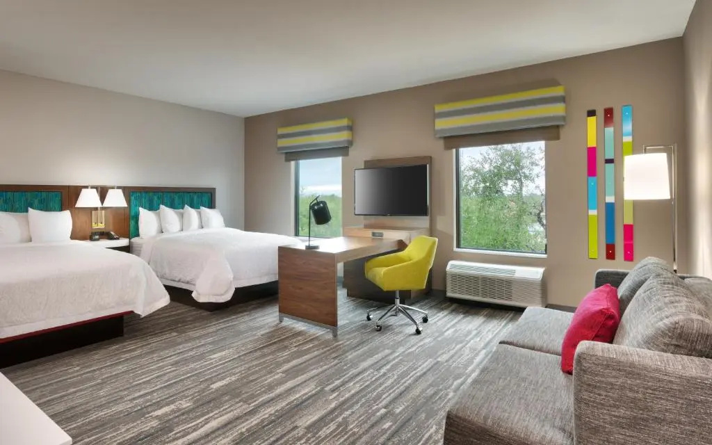 Double Studio (full double bed)