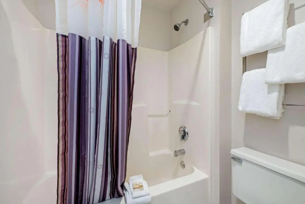 La Quinta Inn & Suites by Wyndham Mansfield OH - Chambres