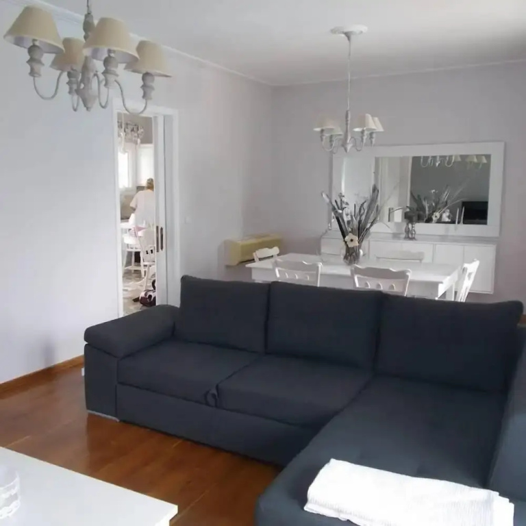 4 Bedrooms Villa with balcony