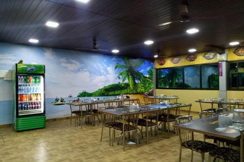 Food & Beverage