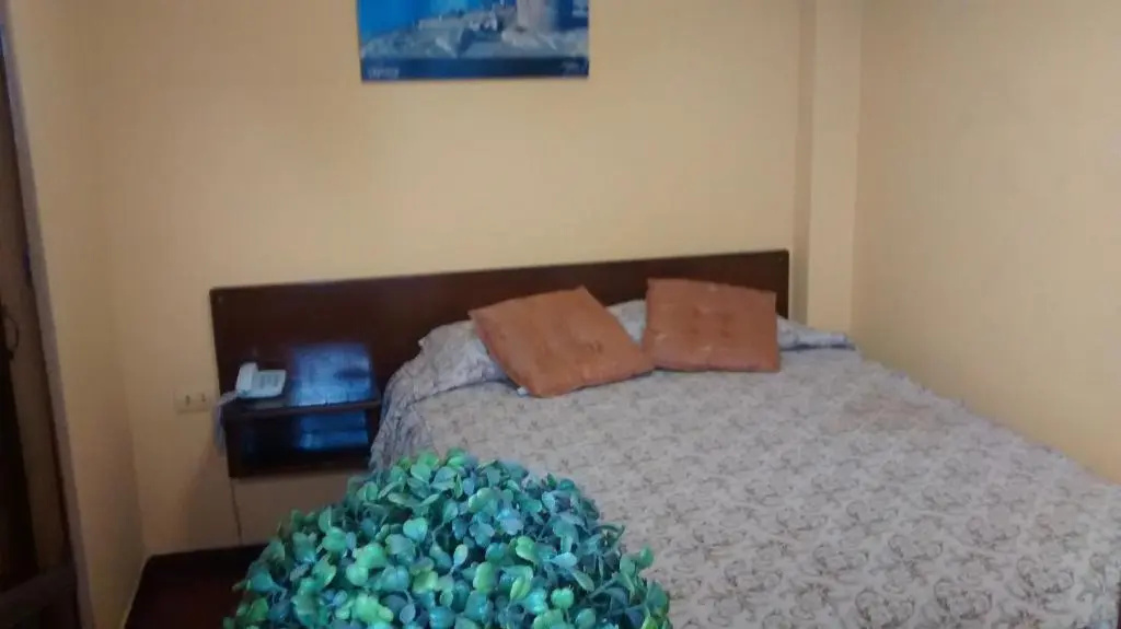 Economy room