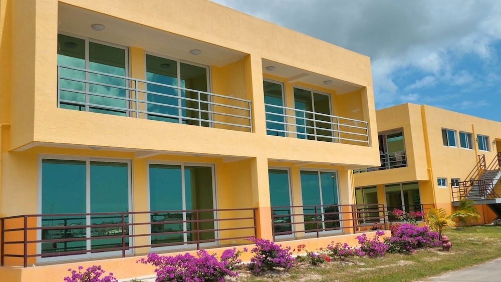 Harbour Island Residences