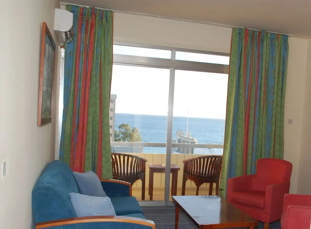 The Caravel Hotel - Chambres