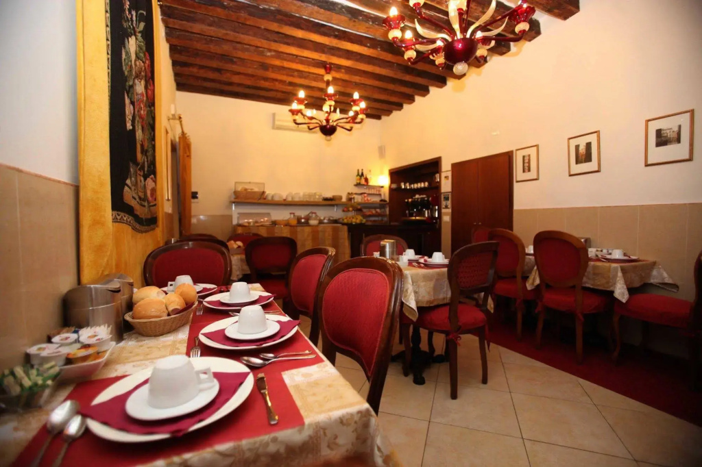 Hotel Orsaria - Général