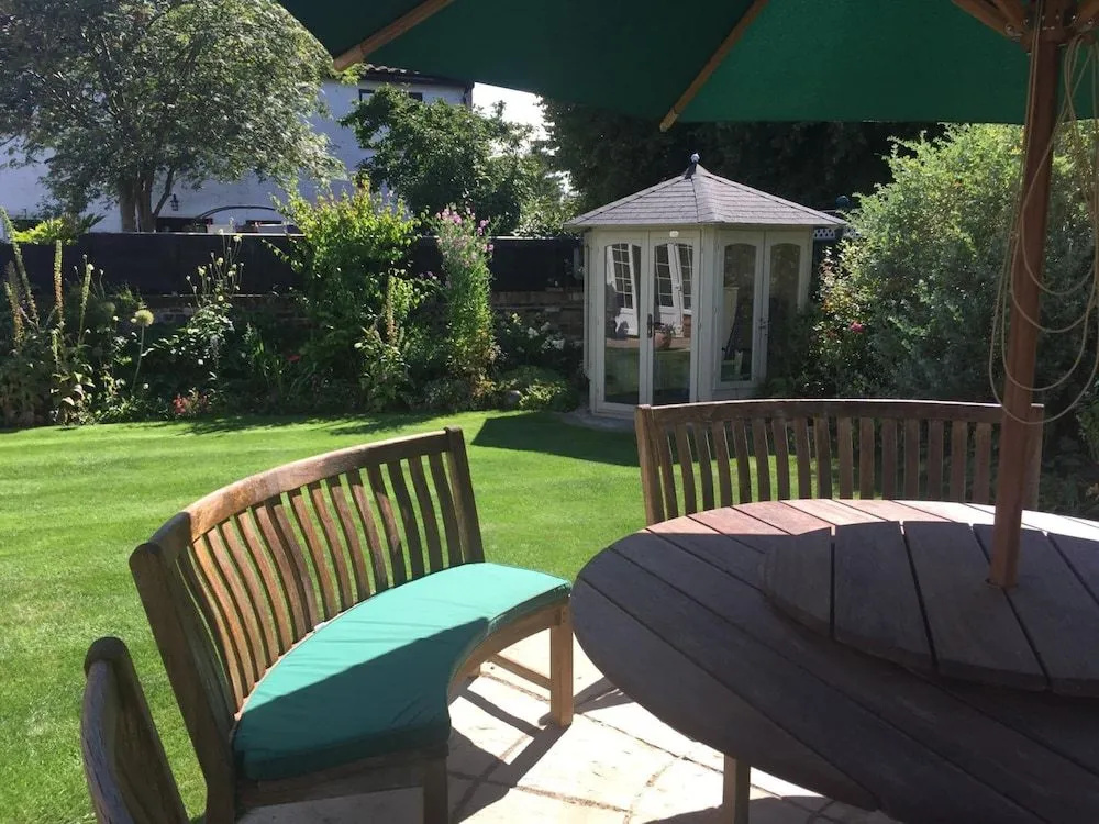 Copperfields Guesthouse