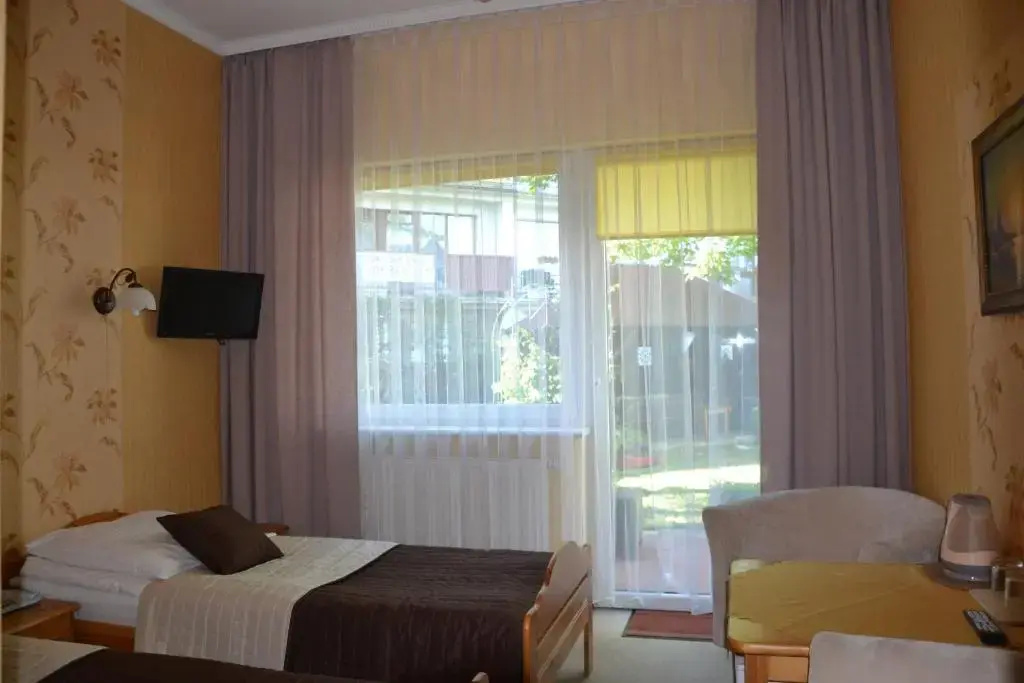 Standard Double room (twin beds)