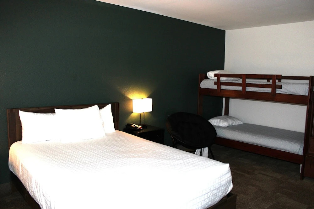 Boothill Inn And Suites - Général