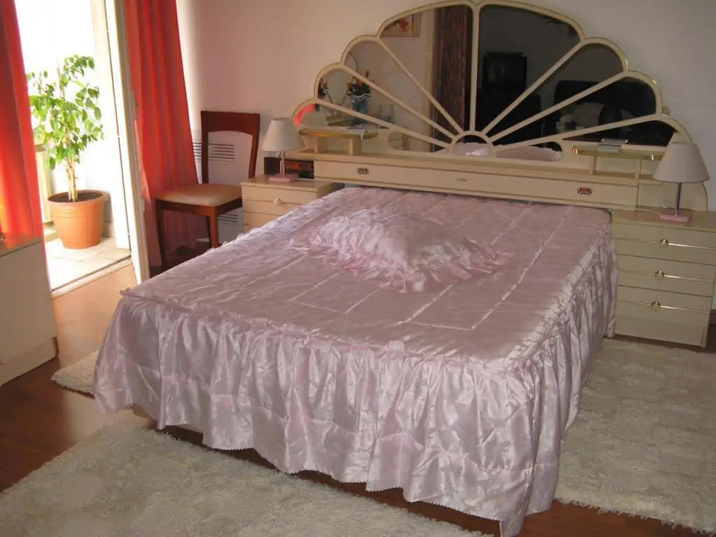 image url